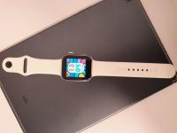 CS 1401/2025 WHITE APPLE WATCH SERIES 9